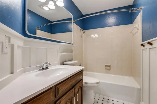 $5,500 | 529 Chippendale Drive, Heath, TX 75032