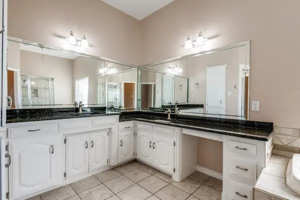 $5,500 | 529 Chippendale Drive, Heath, TX 75032