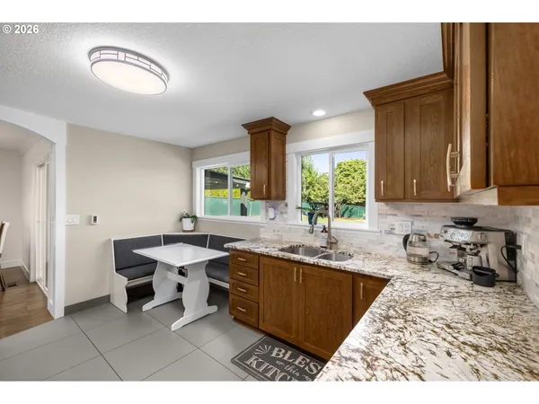 $600,000 | 28421 Southeast Lusted Road, Gresham, OR 97080