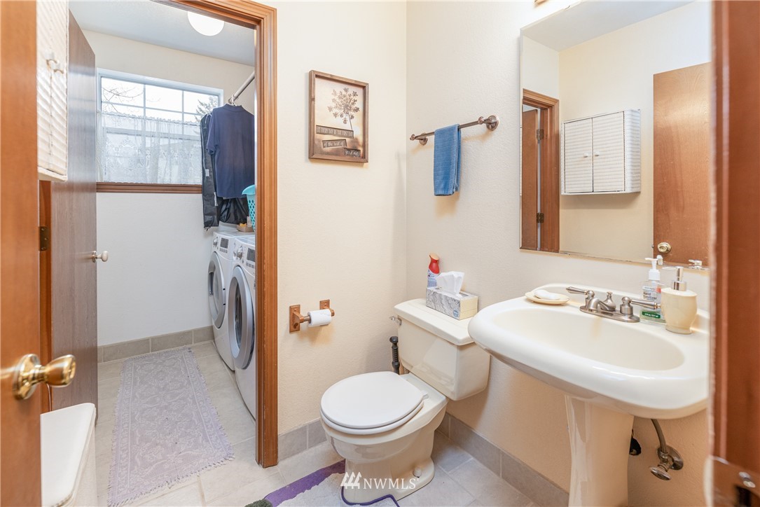 9448 Autumn Line Loop Southeast Olympia, WA 98513 - Photo 12 of 26 Gallery Image 12
