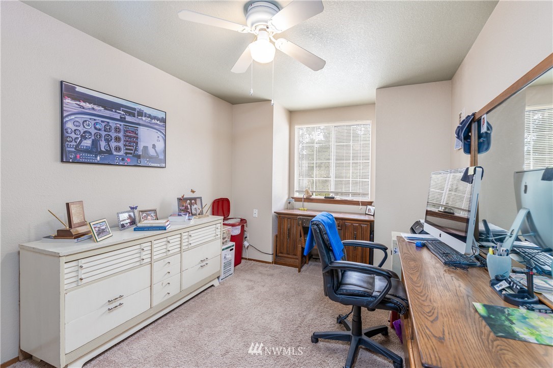 9448 Autumn Line Loop Southeast Olympia, WA 98513 - Photo 13 of 26 Gallery Image 13