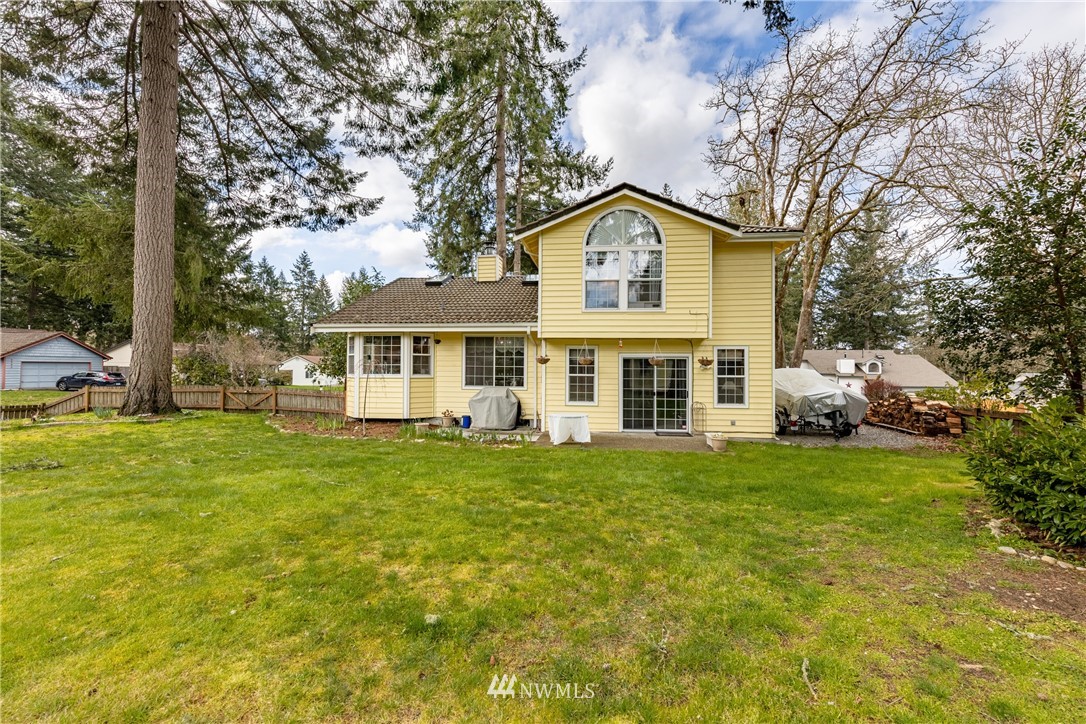 9448 Autumn Line Loop Southeast Olympia, WA 98513 - Photo 24 of 26 Gallery Image 24