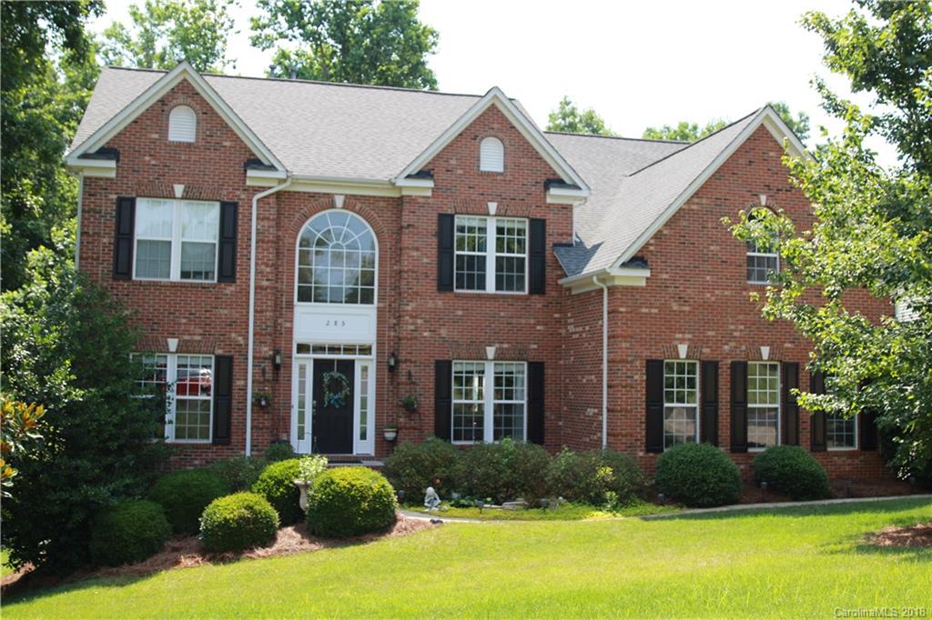 285 Choate Avenue Fort Mill, SC 29708 - Photo 1 of 24 a front view of a house with garden
