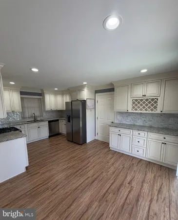 $3,200 | 34 Hopkins Lane, Willingboro, NJ 08046