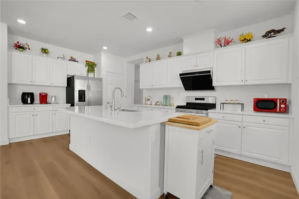 $699,000 | 1753 Apricot Tree Place, Upland, CA 91784