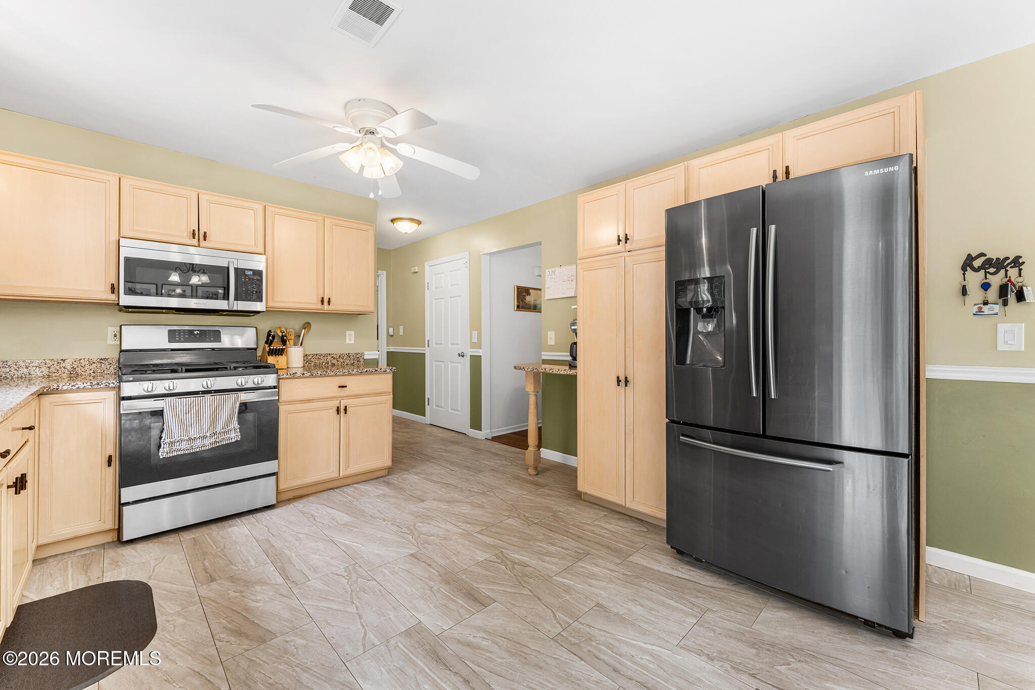 526 Leesville Road Jackson, NJ 08527 - Photo 14 of 44 526 Leesville Rd Jackson, NJ-16