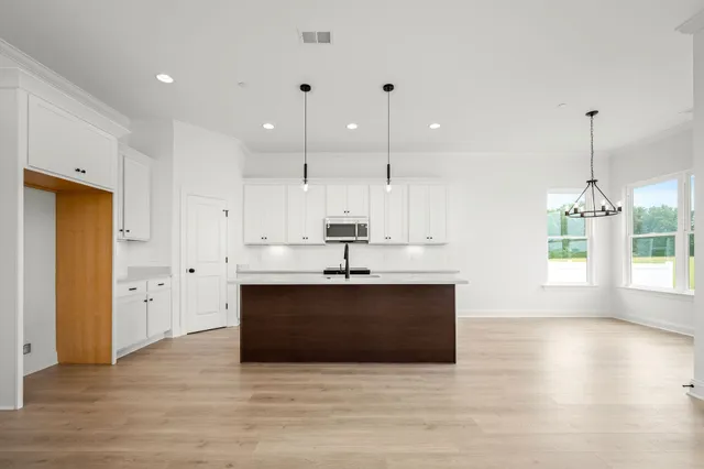 $459,900 | 3317 Stonehorn Drive, Bell Buckle, TN 37020