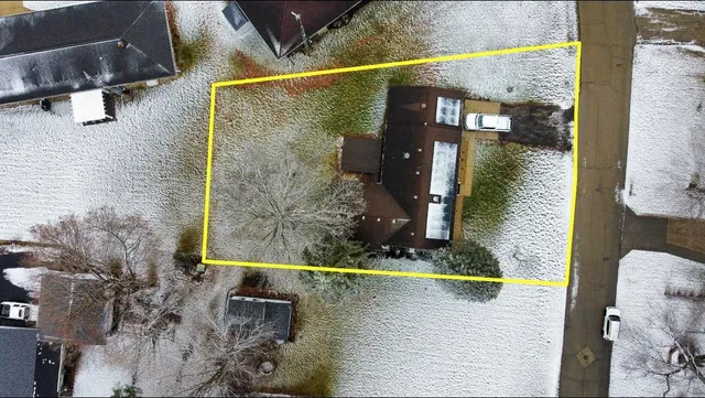 $205,000 | 304 Lumar Drive, Pearl City, IL 61062