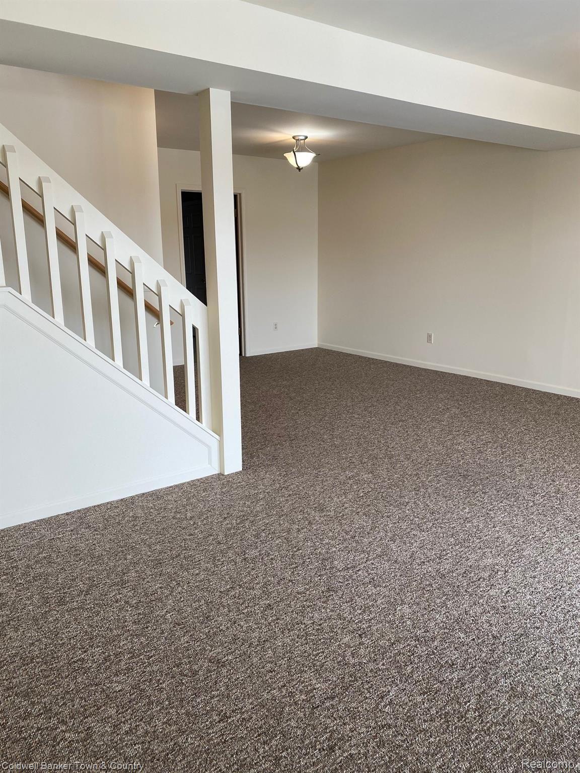674 Summit Ridge Drive, Unit 17 Milford, MI 48381 - Photo 20 of 51 SR LL 4.jpg