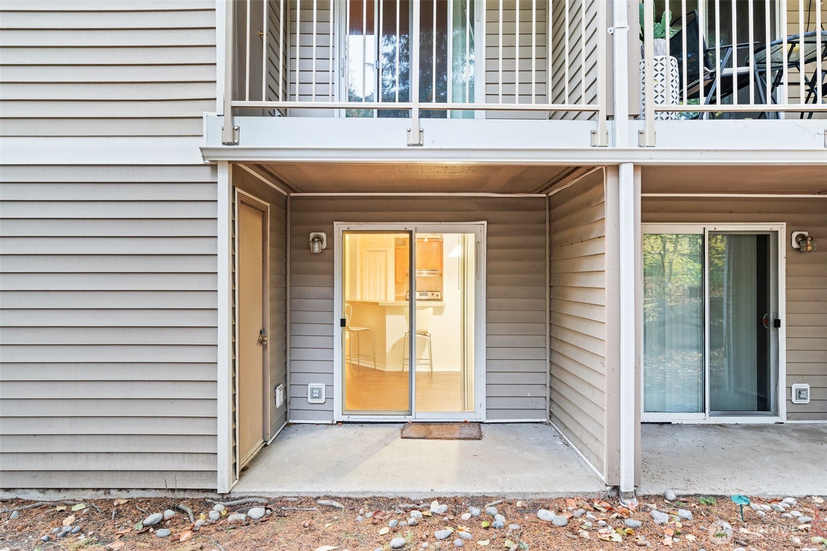 11527 Highway 99, Unit C106 Everett, WA 98204 - Photo 20 of 21 a view of entryway of a house
