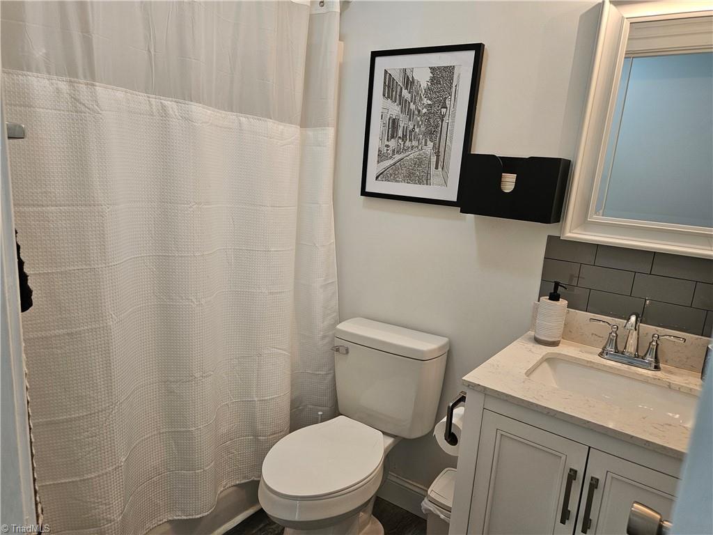 505 Kent Court High Point, NC 27260 - Photo 15 of 31