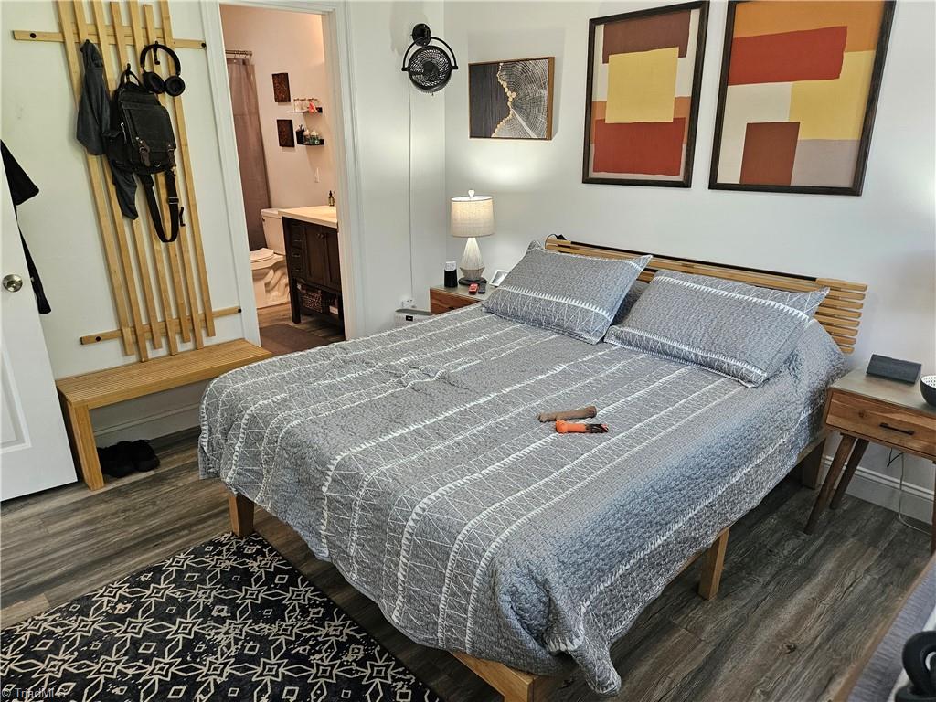 505 Kent Court High Point, NC 27260 - Photo 7 of 31