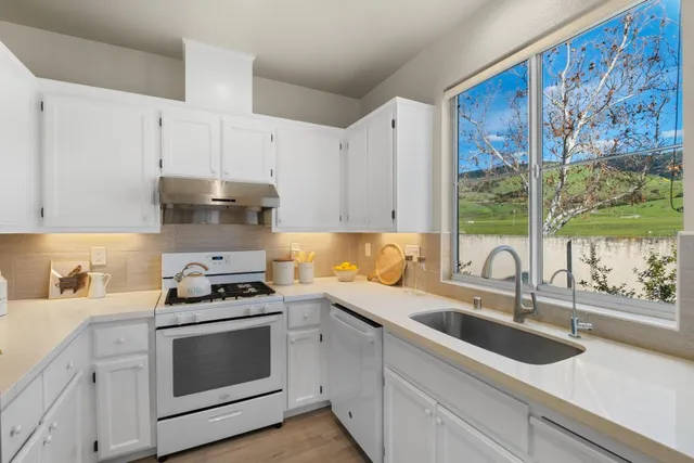 $898,000 | 3893 Jasmine Circle, San Jose, CA 95135