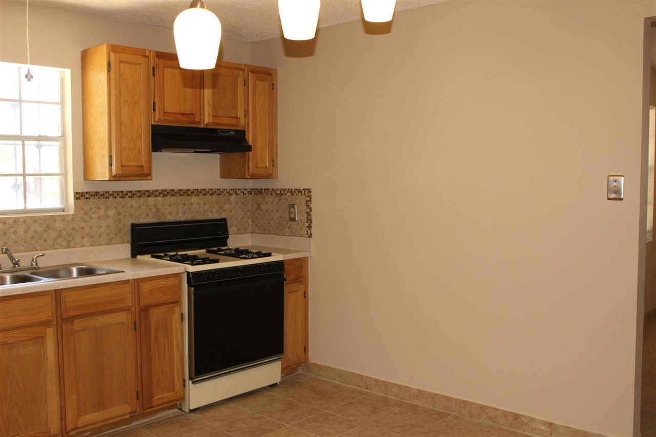9518 Mallard Loop Laredo, TX 78045 - Photo 9 of 12 Gallery Image 9