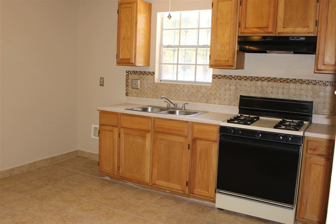 9518 Mallard Loop Laredo, TX 78045 - Photo 10 of 12 Gallery Image 10
