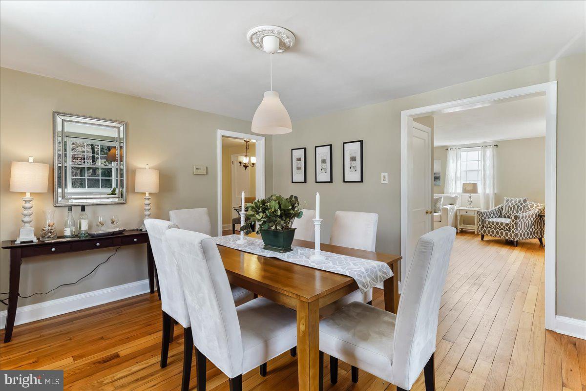 951 Radnor Road Wayne, PA 19087 - Photo 6 of 31