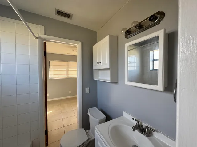 $2,195 | 8761 40th Trail North, Unit 1, Palm Beach Gardens, FL 33410