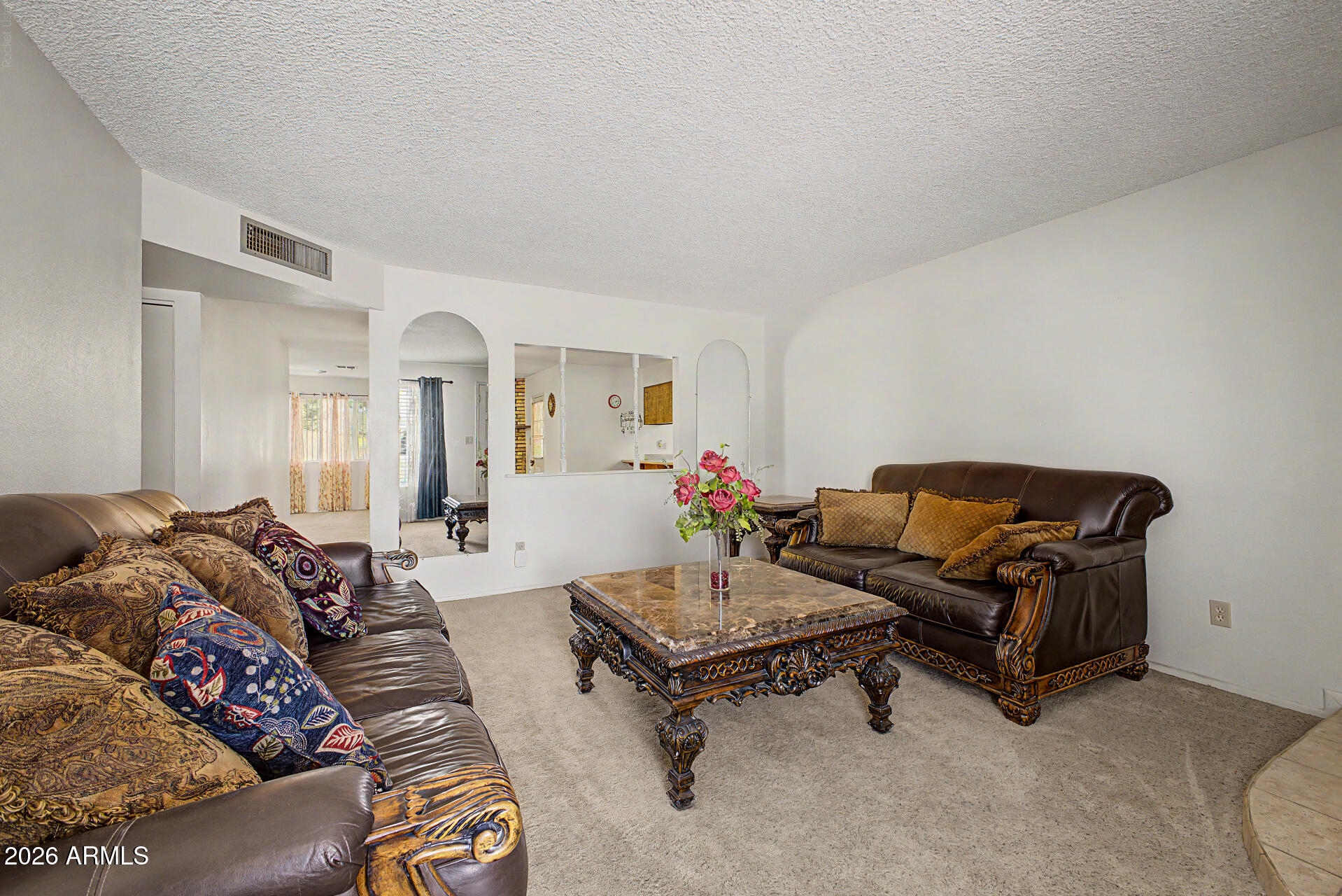 3753 West Dalphin Road Phoenix, AZ 85051 - Photo 5 of 35