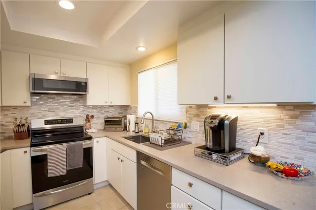 $3,200 | 752 Avenida Majorca, Unit C, Laguna Woods, CA 92637