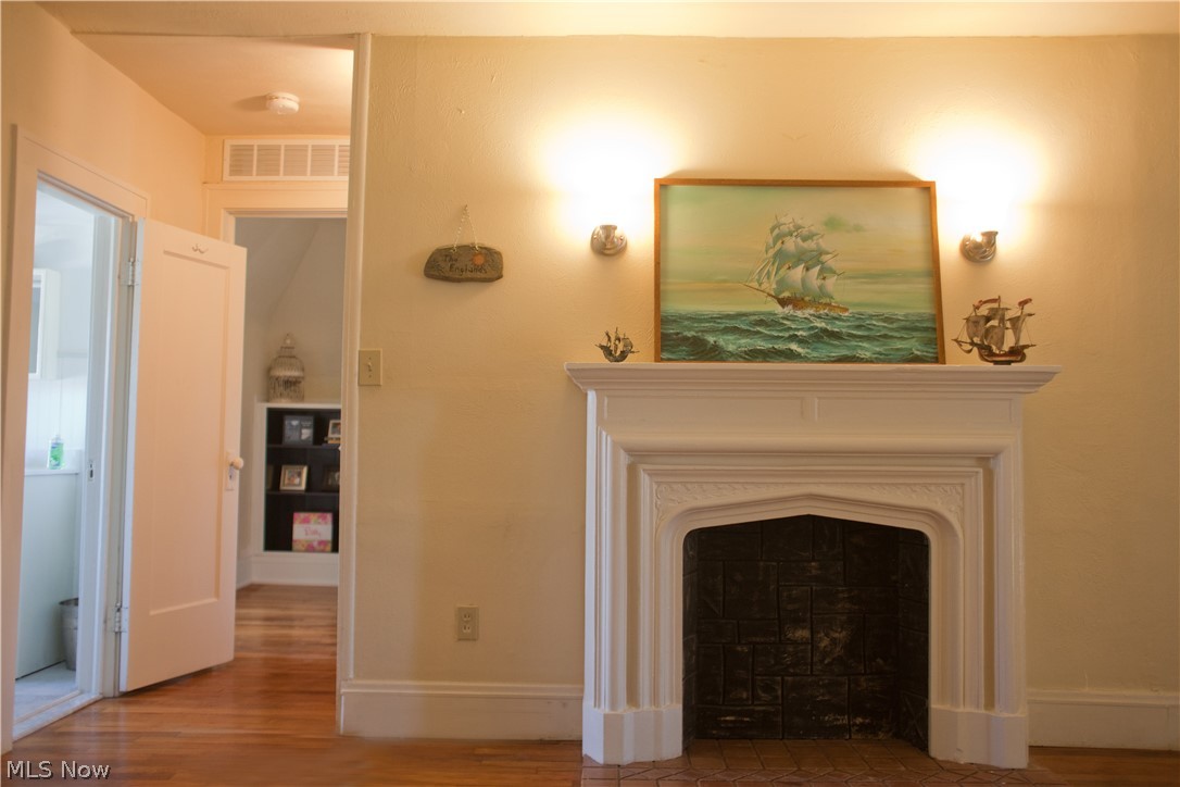 3307 Chadbourne Road Cleveland, OH 44120 - Photo 27 of 33