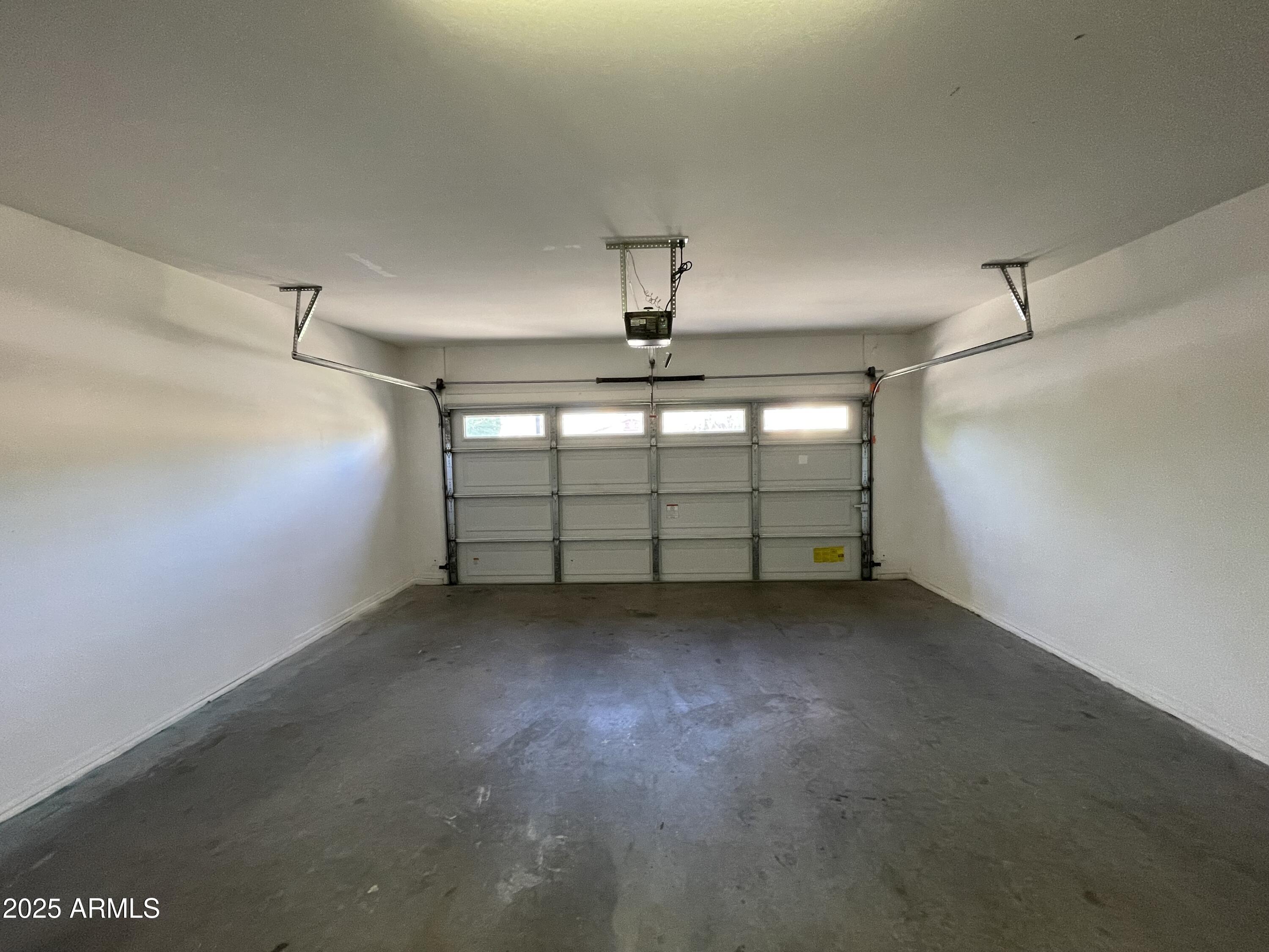 1441 East Thornton Avenue Gilbert, AZ 85297 - Photo 12 of 13 a view of a garage