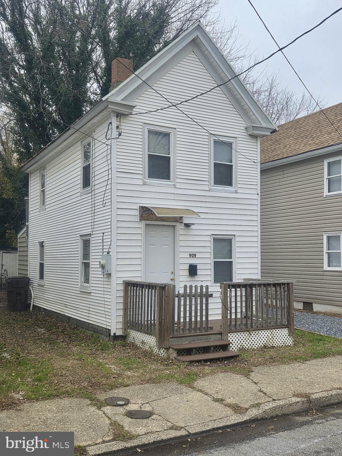 909 Pine Street Cambridge, MD 21613 - Photo 3 of 19