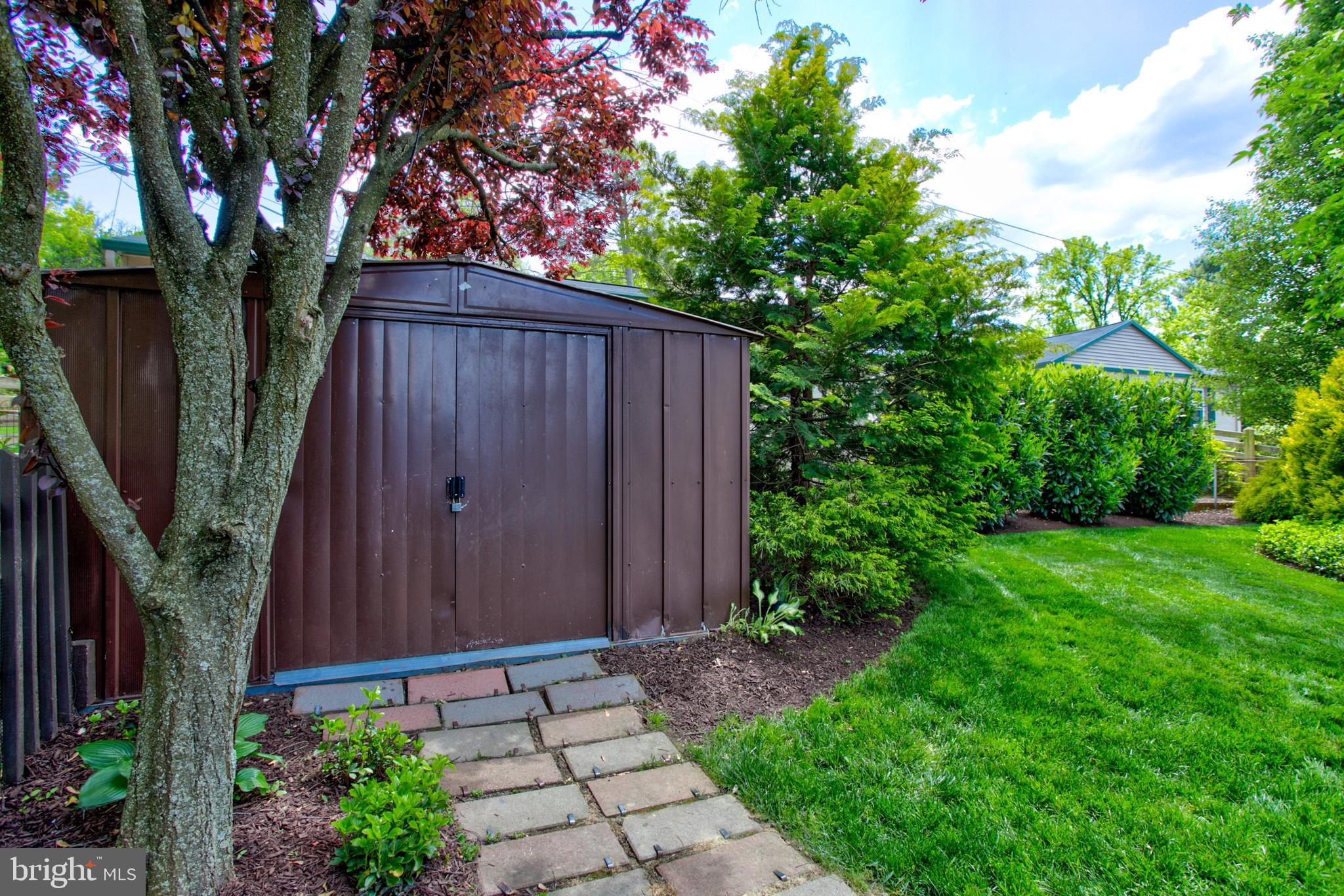 345 Abbeyville Road Lancaster, PA 17603 - Photo 34 of 41 Gallery Image 34