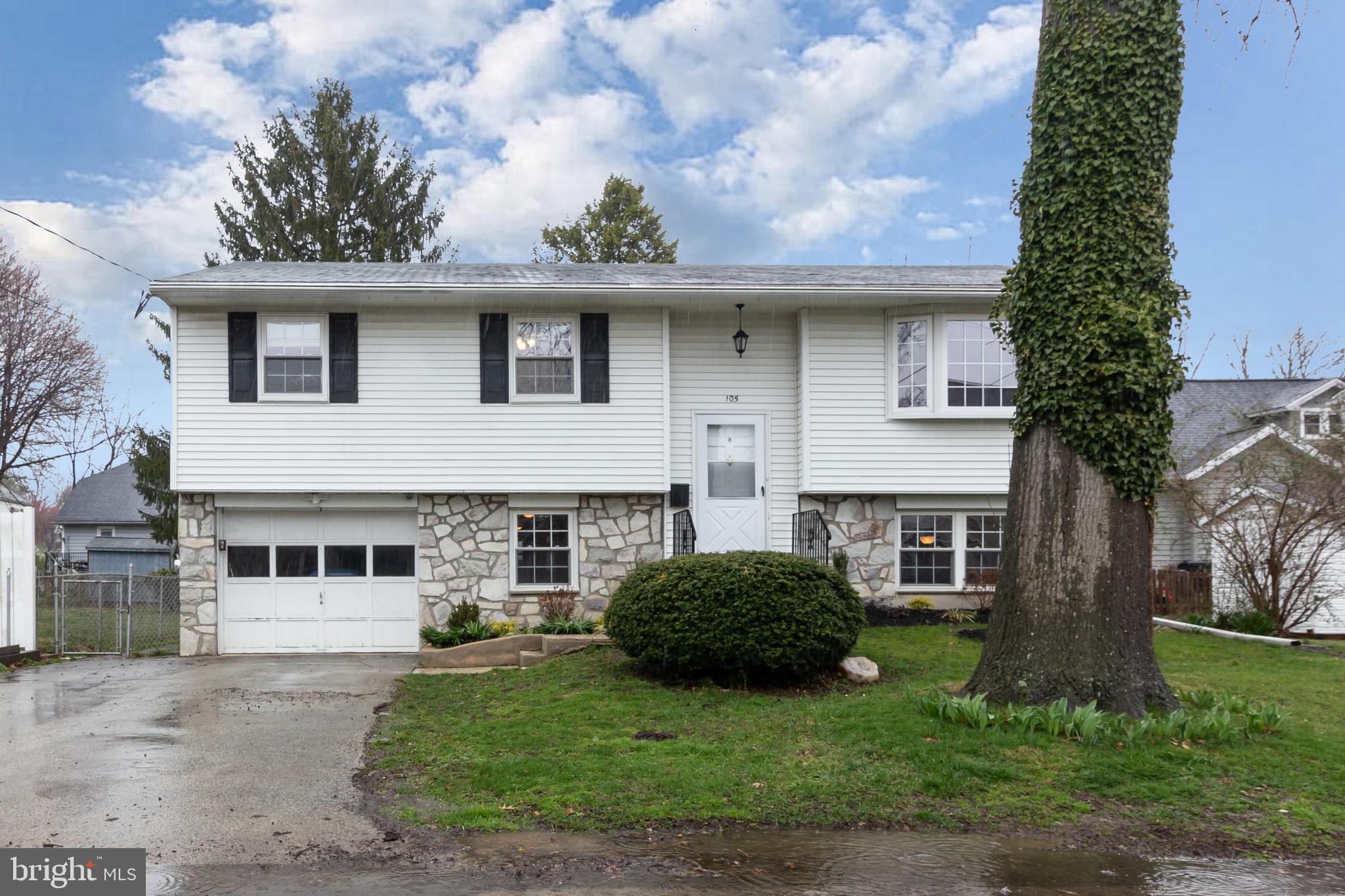 105 Walnut Road Wallingford, PA 19086 - Photo 1 of 43