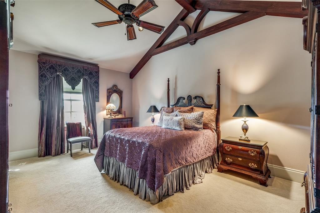8901 Farm To Market Road 455 Pilot Point, TX 76258 - Photo 26 of 40 3rd Bedroom with Vaulted Beam Ceiling