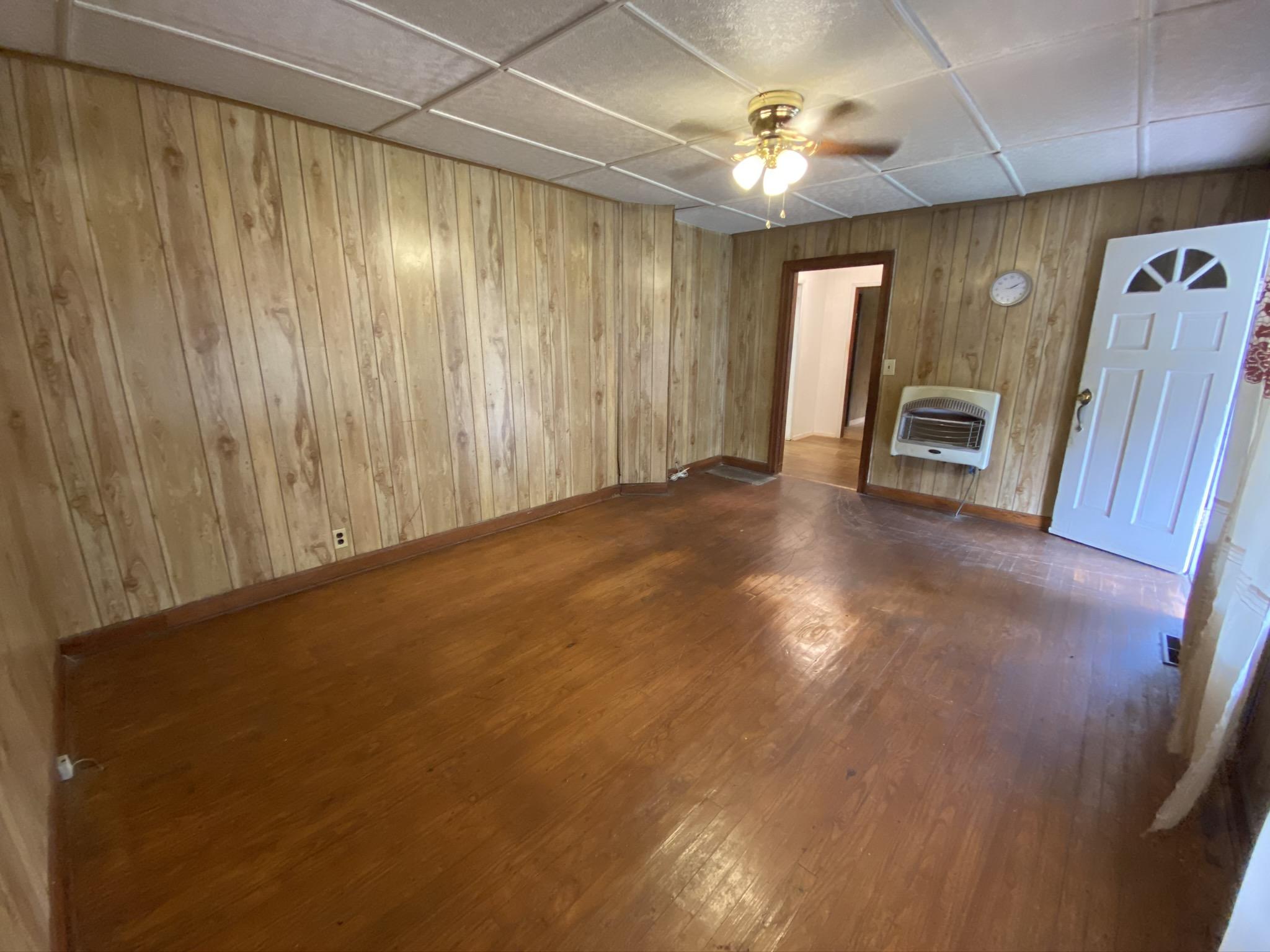 3155 Doe Run Road Rocky Mount, VA 24151 - Photo 3 of 30 Living Room