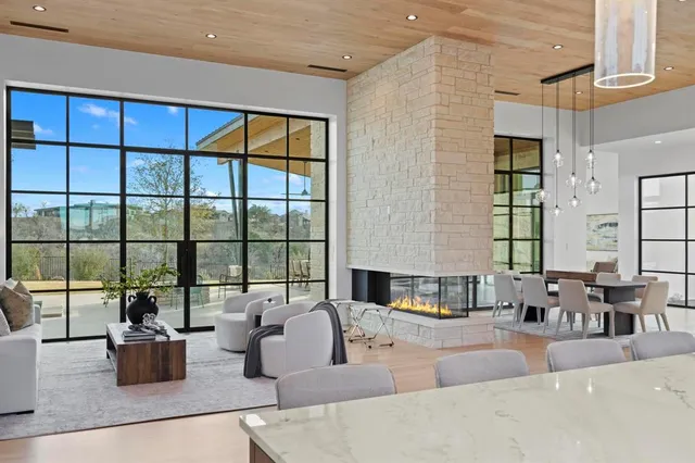 $3,300,000 | 1047 Overlook Parkway, Horseshoe Bay, TX 78657