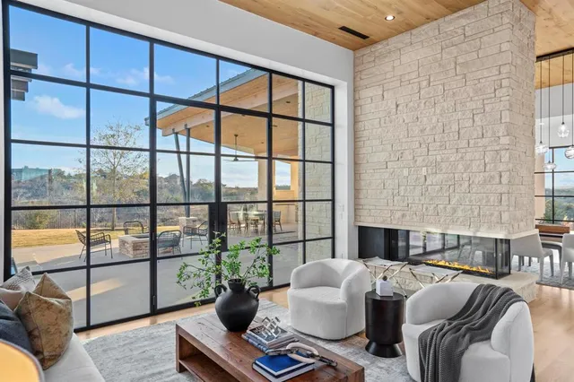 $3,300,000 | 1047 Overlook Parkway, Horseshoe Bay, TX 78657