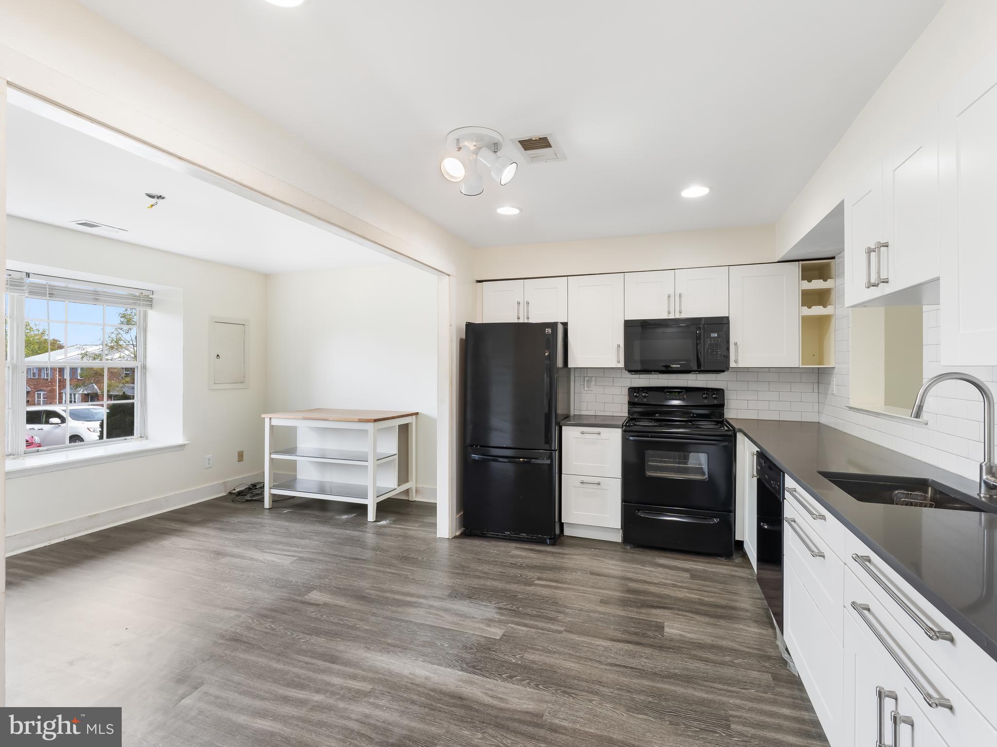 323 Gwynedd Court Exton, PA 19341 - Photo 7 of 34