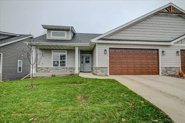 $575,625 | 6473 Ridge View Way, DeForest, WI 53532