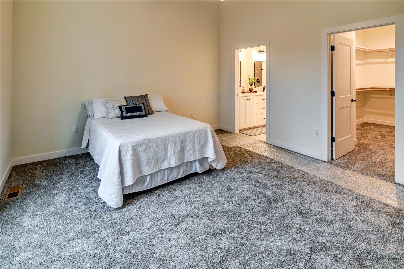 6473 Ridge View Way DeForest, WI 53532 - Photo 35 of 70