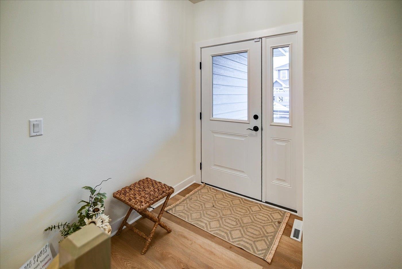 6473 Ridge View Way DeForest, WI 53532 - Photo 4 of 70