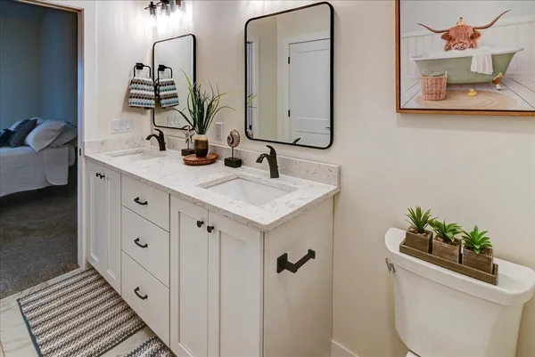 $575,625 | 6473 Ridge View Way, DeForest, WI 53532