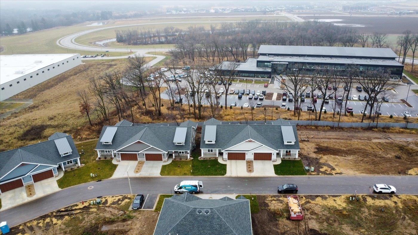 6473 Ridge View Way DeForest, WI 53532 - Photo 48 of 70