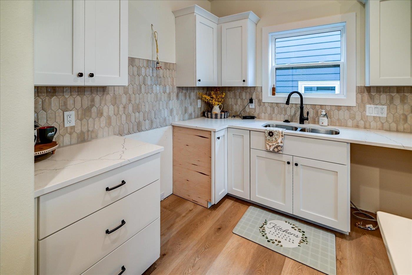 6473 Ridge View Way DeForest, WI 53532 - Photo 8 of 70