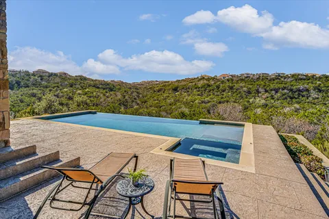 $1,395,000 | 409 Rocky Coast Drive, Austin, TX 78738