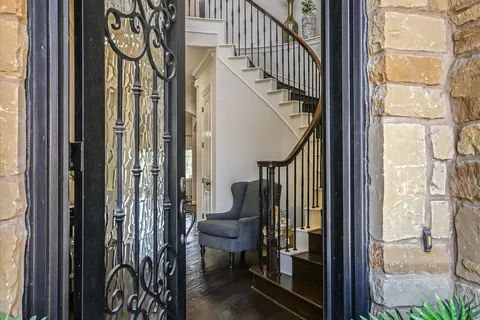 $1,395,000 | 409 Rocky Coast Drive, Austin, TX 78738