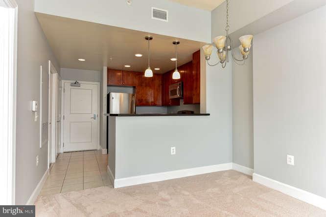 3600 South Glebe Road, Unit 604W Arlington, VA 22202 - Photo 8 of 30 Dining Area