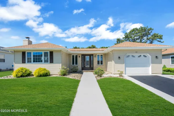 $489,000 | 51 Trent Drive, Toms River, NJ 08757