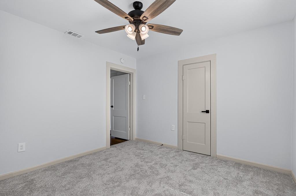 71 Crown Road Willow Park, TX 76087 - Photo 20 of 36 Gallery Image 20