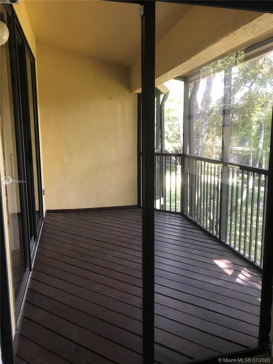 Chelsea Plantation, FL 33324 - Photo 21 of 28