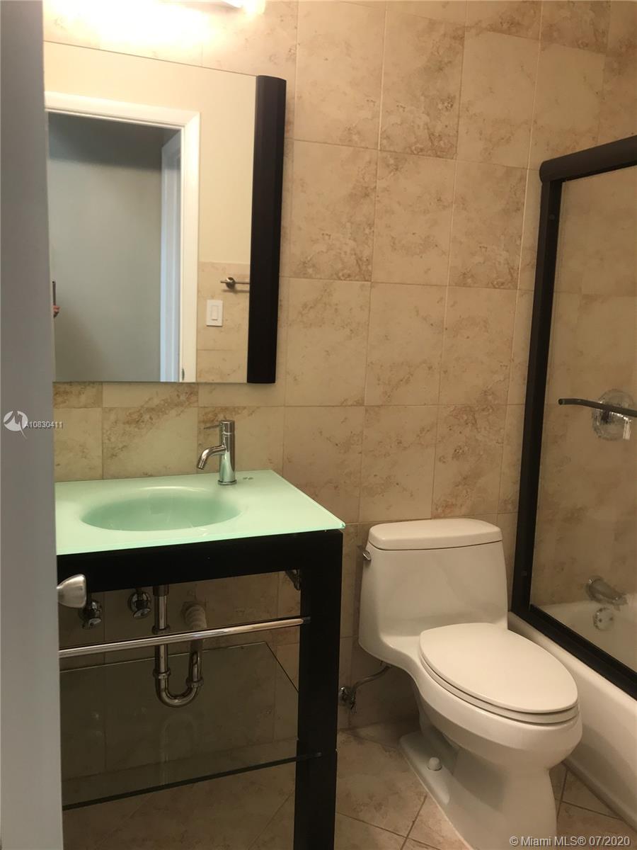 Chelsea Plantation, FL 33324 - Photo 7 of 28