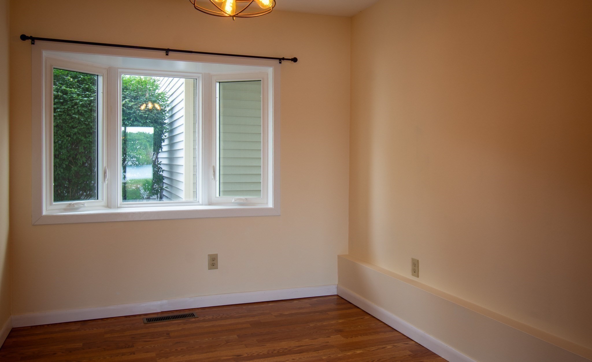 604 Beacon Park Road, Unit 604 Webster, MA 01570 - Photo 13 of 38 Gallery Image 13