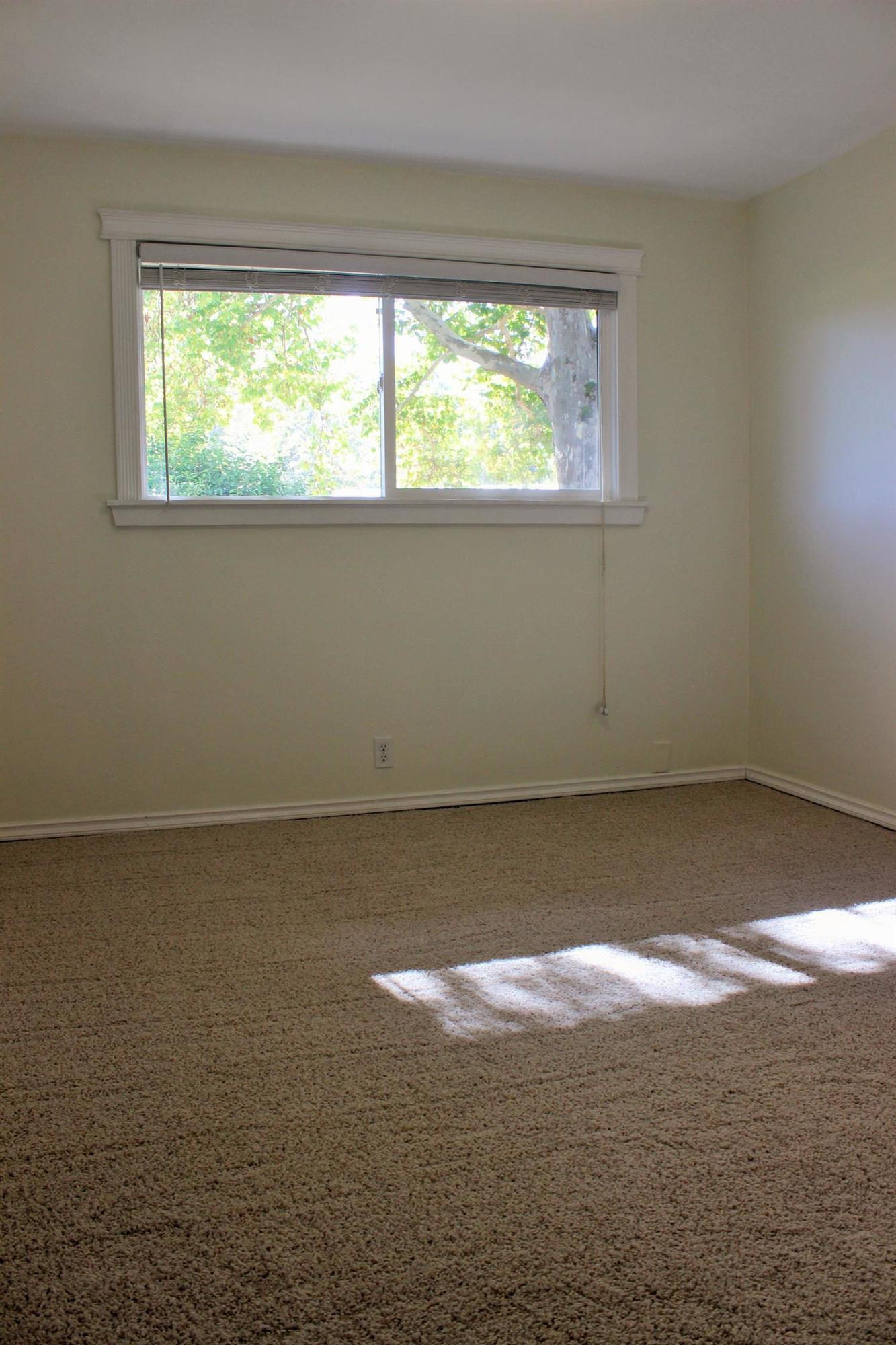 4327 Leonard Road Grants Pass, OR 97527 - Photo 9 of 26 Additional Photo