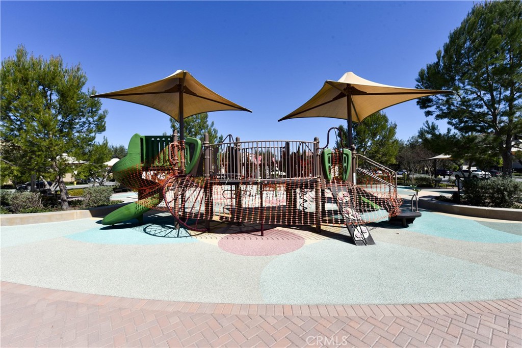 723 Spring Garden Irvine, CA 92618 - Photo 37 of 38
