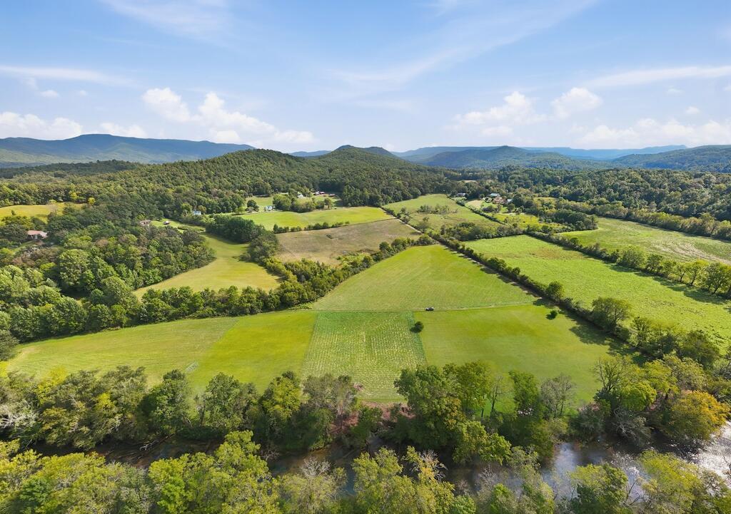 3-3a Jarrett Road Hayesville, NC 28904 - Photo 2 of 7 Gallery Image 2